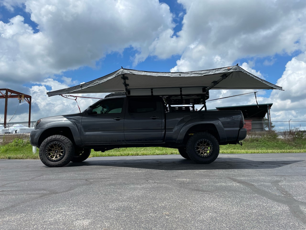 BODY ARMOR 4X4 SKY RIDGE 180XL AWNING WITH MOUNTING BRACKETS